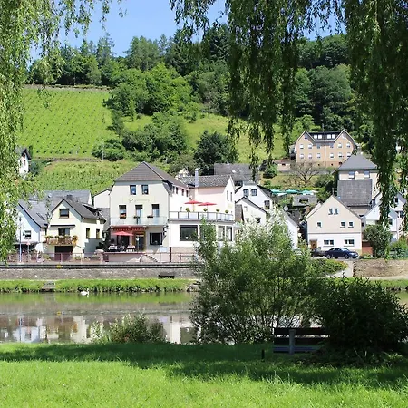 Am Goetheberg 3* Obernhof