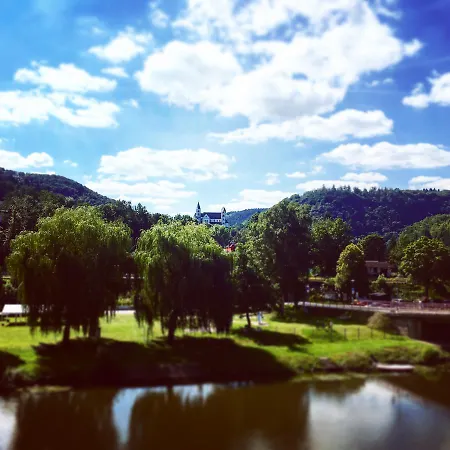 Am Goetheberg 3* Obernhof